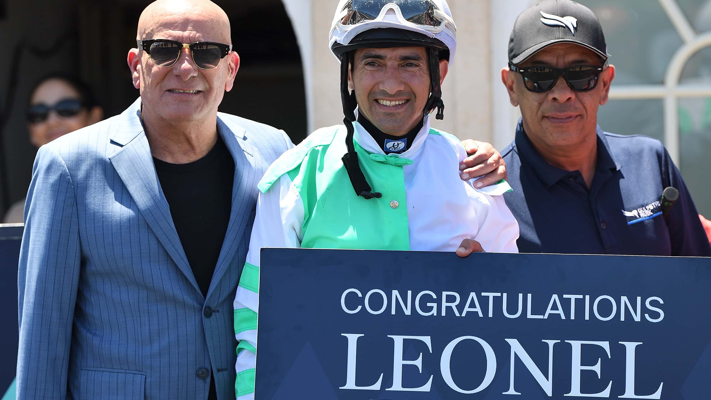 Leonel Reyes Notches 1000th North American Win at Gulfstream