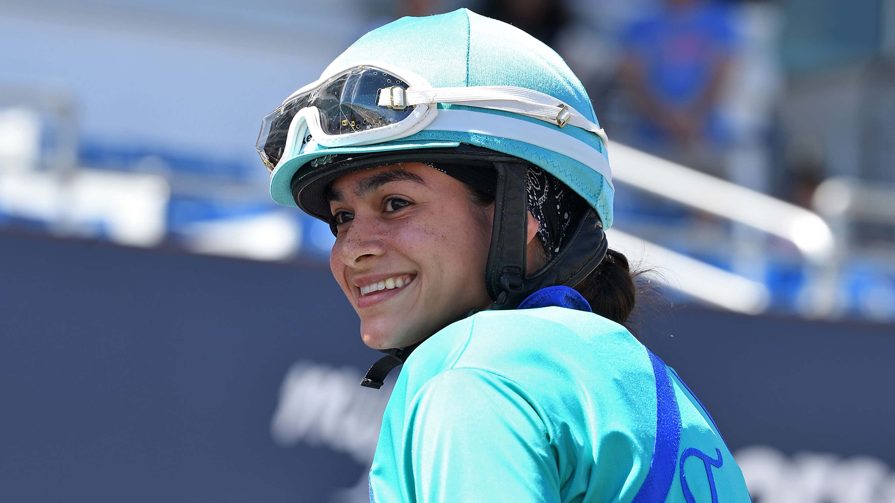 Apprentice Dalila Rivera Rides First Gulfstream Winner