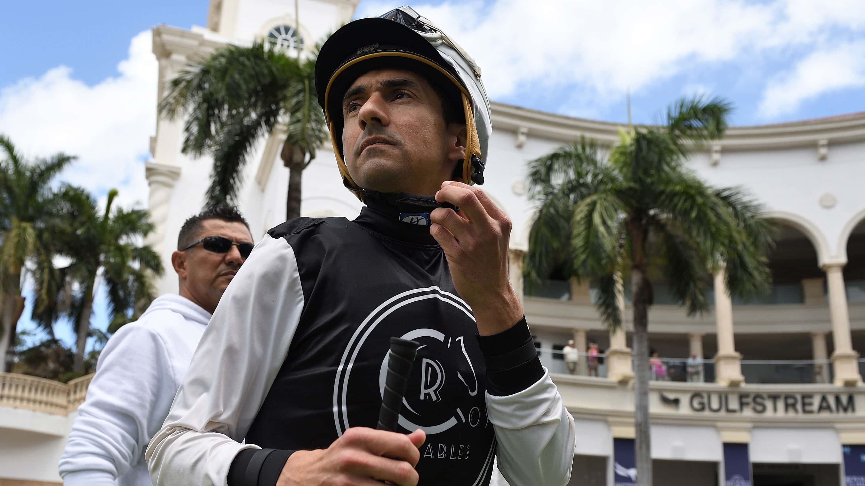 Jockey Reyes Makes Long-Awaited Return to Riding